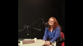 Flora Thomson DeVeaux - nas ondas da tradu&ccedil;&atilde;o