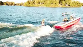 4K UHD 20171004 LacLabelle BoatSurfing Renee1
