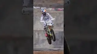 Billy Bolt rewrites the rules of style with every ride. #hardenduro #dirtbike #shorts