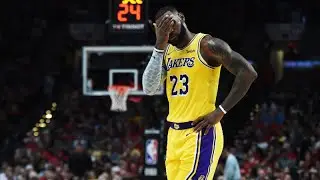 Lebron James misses both free throws to win the game against the San Antonio Spurs