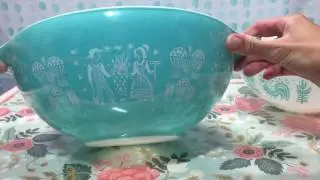 Винтажный Pyrex - миски &laquo;Золушка&raquo; с масляным принтом амишей...443 и 444