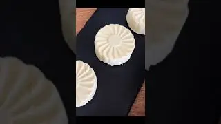 recette guy demarle Entremets facile &agrave; la mousse fruit de la passion c&oelig;ur de marrons