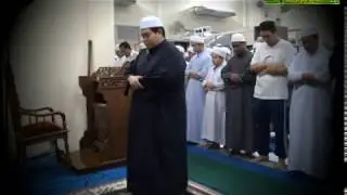 Mirip banget seperti Syeikh Abdurrahman as Sudais (Imam Makkah)