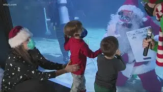 12 Days of CLE: Scuba Claus at the Cleveland Aquarium