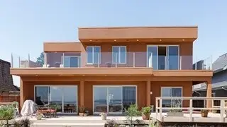 92 Centennial Parkway - Listed by Christina Watts