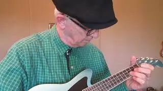 Fender Jazzmaster Concert Ukulele Has a Buzz!