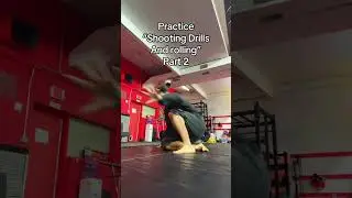 Practicing &ldquo;Shooting and rolls&rdquo; #training #mma #warriors #fypシ゚viral