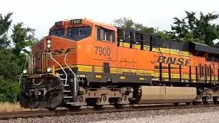 5-22-2024 Long Distance BNSF Train With Green Patched CNW NOKL 4700 Hopper.