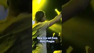 Neděle 19:00 - premi&eacute;ra m&eacute;ho nov&eacute;ho setu z Roxy 👌😊❤️