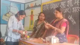 Skilling students ..NssjamgaonR..at kumhali..deeya making training by bihan members.