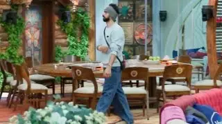 Bigg Boss 19 Live Amaal Malik Jealous Tanya Mittal Ke Baseer Ali Ko Close Dekh Pe Amaal React Tanya