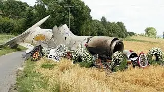 Plane crash kills 71 people, including 52 children