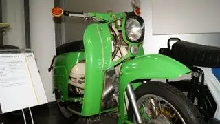 DDR IFA SIMSON SCHWALBE SCHNITTMODELL KR 51 OLDTIMER MOTOR 2 Takt