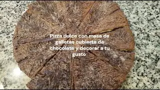 Pizza dulce con masa de galletas cubierta de chocolate y decorar a tu gusto  #canaldecocina