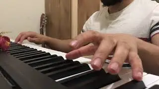 ibi - Petting the keys 🎼🎧❣️🌹