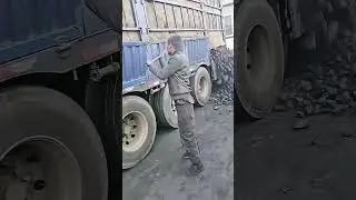 Efficient coal unloading process from transport trucks