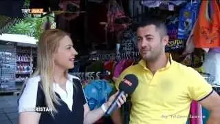 Macaristan'da Bayrağımızın Asılı Olduğu Bir Dükkana Konuk Olduk - TRT Avaz