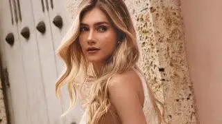 PREVIEW / 26