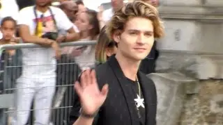 Will PELTZ @ Paris Fashion Week 26 june 2015 Givenchy show #PFW