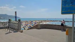 Una mañana en la Playa Gay de Sitges. Parte 4