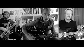 Paolo Kessisoglu, Federico Malaman, Luca Colombo - Layla (Eric Clapton Cover)