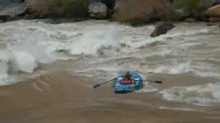 Lava Falls 25,600 left and right runs.wmv