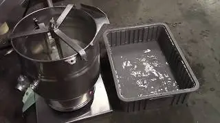 Groen TDB/7-20 Steam Jacketed Electric 20 Quart Tilting Kettle