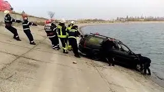 masina scoasa din lacul morii