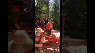 #customcutting #sawmill #yoopergirl  #machinery #lumberjack #heavyequipment #UPMI #logging #machines