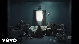 Mara Sattei - sopra di me (Official Video)
