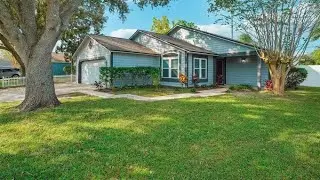 2637 DELCREST DRIVE, ORLANDO, FL Presented by Wemert Group Realty.