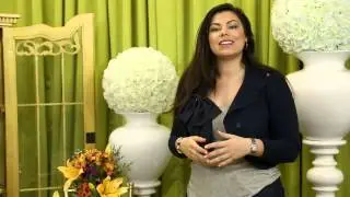 How Do I Decorate for a Golden Wedding Anniversary? : Party & Event Decorations