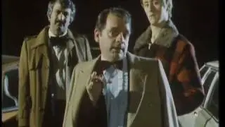 Del's black belt...in origami! - Only Fools and Horses - BBC