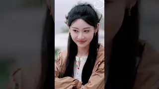 【FULL】他是傳聞中不近女色的高冷校草，卻唯獨對呆萌小前桌心動！他為了保護她入獄4年，再相遇時刻意躲避，她卻鼓起勇氣凝視索吻，被他揉進懷裡寵到腿軟！💕#短劇 #甜寵 #cdrama #张翅 #曹赛亚