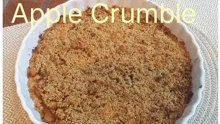 Apple Crumble, Easy & Delicious