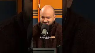Na ponožk&aacute;ch v sand&aacute;lech nen&iacute; nic &scaron;patn&yacute;ho
