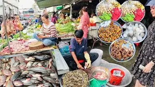 Daily Fresh Market - Routine & People Lifestyle at Phnom Penh, Cambodia , Friendly, Hardworking
