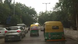 New Rohtak Road to Karol Bagh - New Delhi - Driving in India