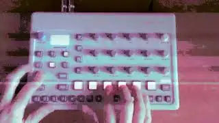Four on the Floor | Gritty Lofi Electronic Beat