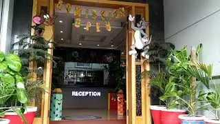My school entrance decoration