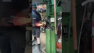 Gigantic warhammer forging #blacksmith #forge #hammer #handmade #tools  #medieval #war #warhammer