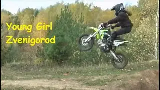Young Girl Video Moto Blog 