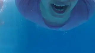 Vivitar DVR 794hd under water