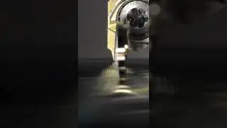 CNC Thread Turning with Chip Breaking