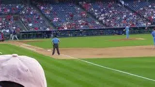Scott Kingery pitches.