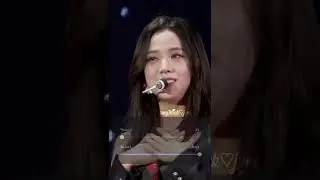 Jisoo's viral verse in whistle ✨