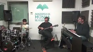 Lucas Cortez Bateria  Prof   Renato Costa  Improviso em quatern&aacute;rio   AMC Dez 2025