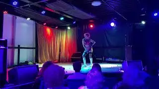 Go Go Burlesque