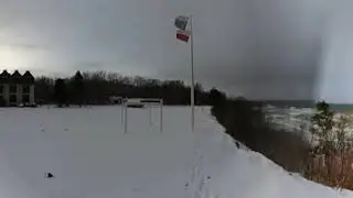 Faleza w śniegu spacer 360.