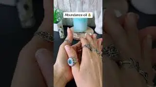 Abundance oil to atract prosperity